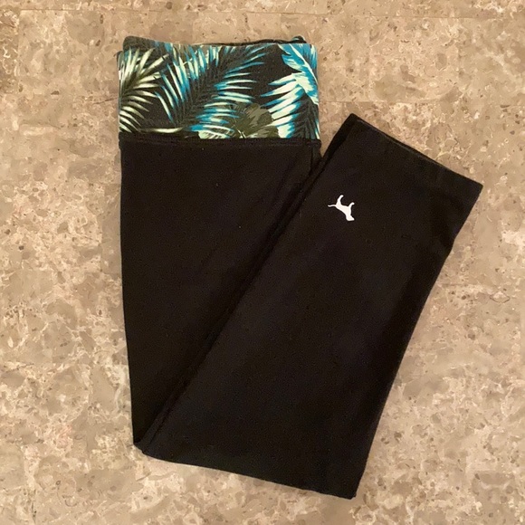 PINK Victoria's Secret Pants - PINK Victoria’s Secret Yoga Tropical Pants